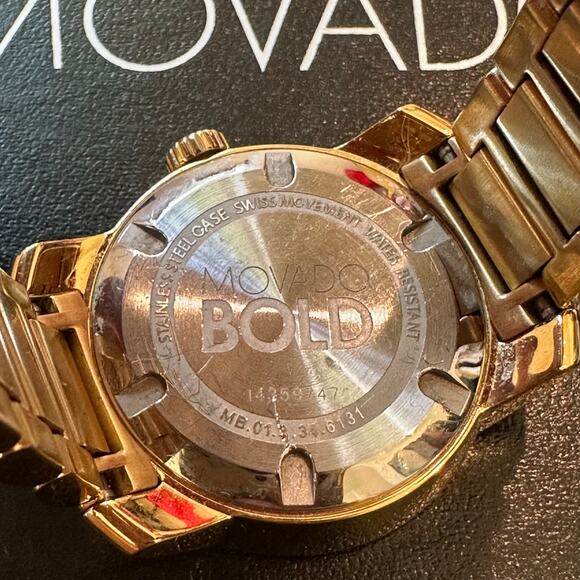 Movado BOLD Women's Stainless Steel Gold Tone Watch Roman Analog - Picture 7 of 9